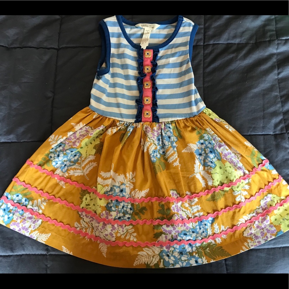 Matilda Jane Size 2. Beautiful floral/stripe